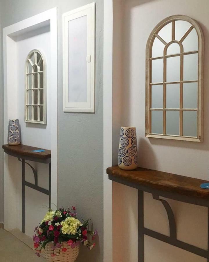 Almira - rooms to let Nea Roda Esterno foto
